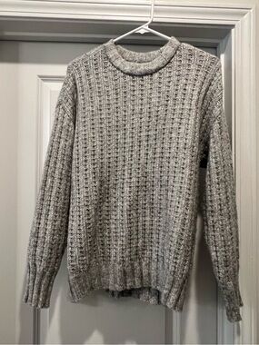 American Eagle Women’s XXS Cozy Grey Oversized Textured Knit Sweater